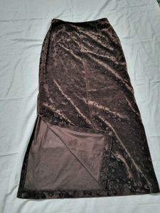 Elegant Floral Velvet Maxi Skirt