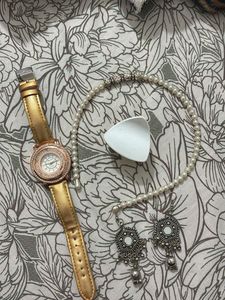 Elegant Watch and Jewelry Set