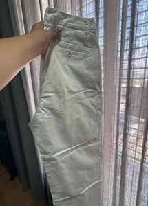 white Wide-Leg Pleated Trousers