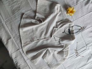 Chic White Textured Puff Sleeve Top