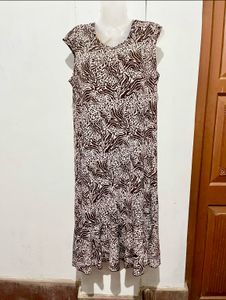 Chic Animal Print Midi Dress