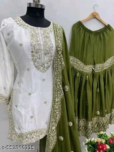 Elegant White &amp; Green Kurta Set