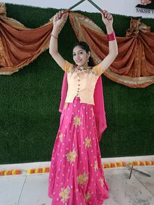 Lehnga Crop Top Set 😍
