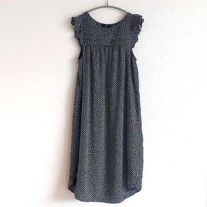 H&amp;M Navy Cap-Sleeve Ruffle Dress.