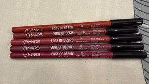 Set of 5 Mars lip liners