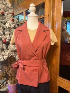 Women's Belted Sleeveless Blazer