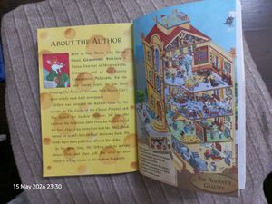 Geronimo Stilton Cyber-Thief Showdown Book