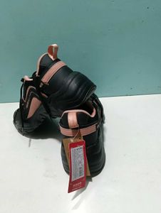 Stylish Black Sneakers duke running shoes