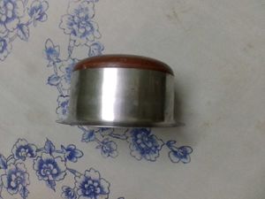 Copper Bottom  Steel Tope With Free Veg. Chopper