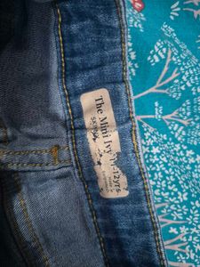 M&amp;S- Sequin Detail Denim Jeans