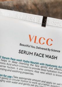 Combo Of 2 VLCC Serum Facewash 300ml