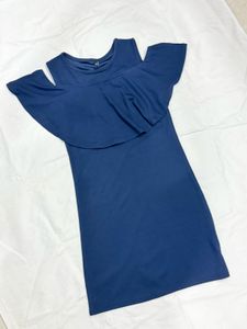 Chic Navy Blue Cold Shoulder Dress