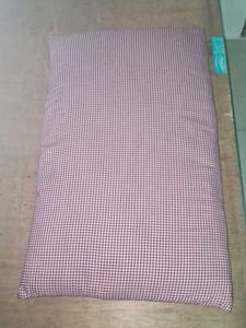 Gingham Pattern Pillow Takiya 🩷