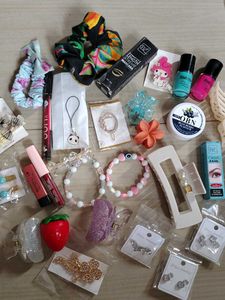 Mystery Scoop Accessories and Beauty