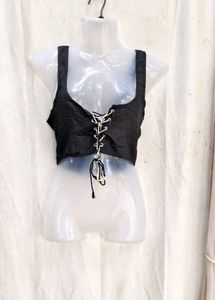 19158. Black Lace-Up Crop Top