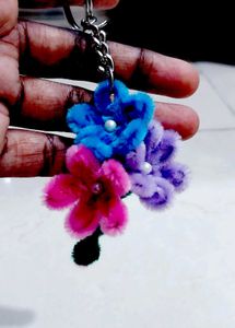 homemade Fuzzy Floral Keychain