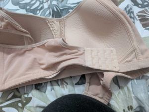 2 bras