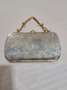 Yah Bag Bahut Sundar Hai Ek Bar Bhi Use Nahin Ki H