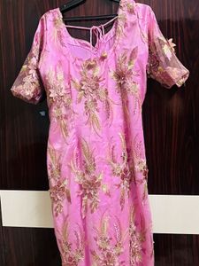 Embroidered Pink Kurta Set