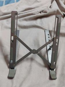 Adjustable Laptop Stand