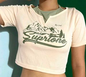 ❗❗price low.  Cream Graphic Print Crop Top