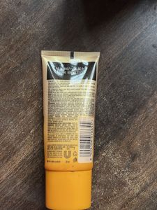 Lakme 9 to 5 Sun Expert Matte Sunscreen SPF 50