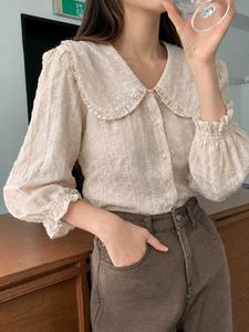 New with tag Korean Elegant Lace Collar Blouse