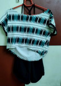 t shirt