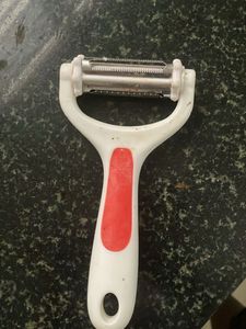 Multi-purpose Swivel Peeler