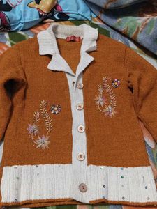 2 piece swetar and swet shirt