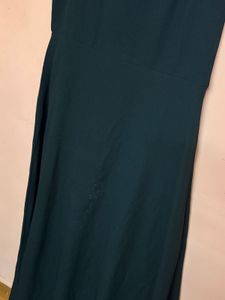 Black Sleeveless Dress!