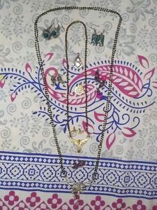 Mangalsutra With 6 Earings