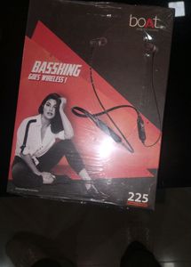 Boat Earphones