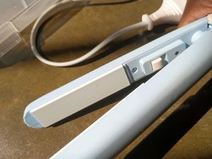 children's mini Hair Straightener toy not working