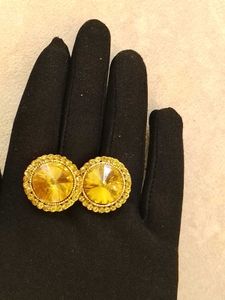 Sparkling Yellow Gemstone Earrings