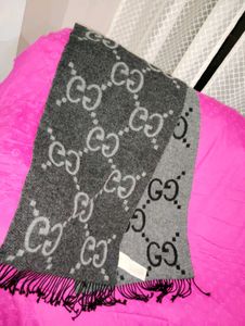 Gucci GG Logo Cashmere jacquard Scarf