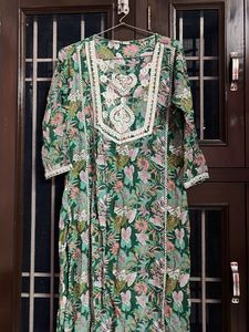 Floral Print Kurta and pant