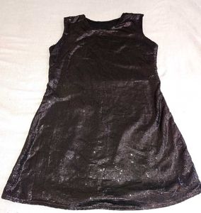 Sleek Black Sleeveless Mini Dress