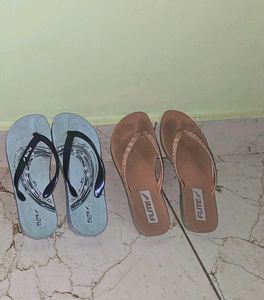 Flight Pack Of 2 Cute Flip Flops - Size 4
