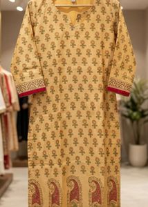 Stylish Yellow Kurta with Paisley Print