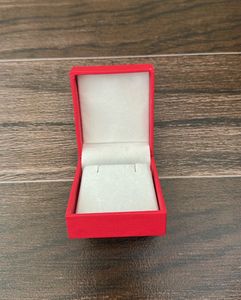 Senco Red earrings Jewellery Box