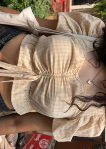 Chic Ruched Cropped Top