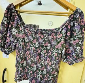 Floral Smocked Puff Sleeve Top