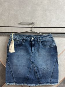 Stylish Blue Denim Skirt