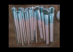 Makeup Brush Set with Blender
