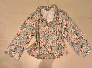 Floral Print Button-Up Blouse