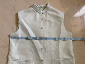 Elegant Men's Ethnic Suit Set