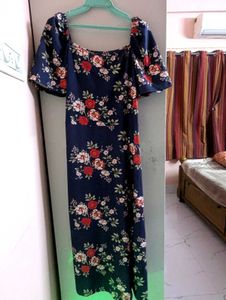 Navy Floral Print Bodycon Dress🌌