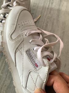 Reebok Classic White Sneakers unisex