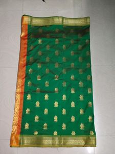 Green 💚 Pattu Saree With Blouse
